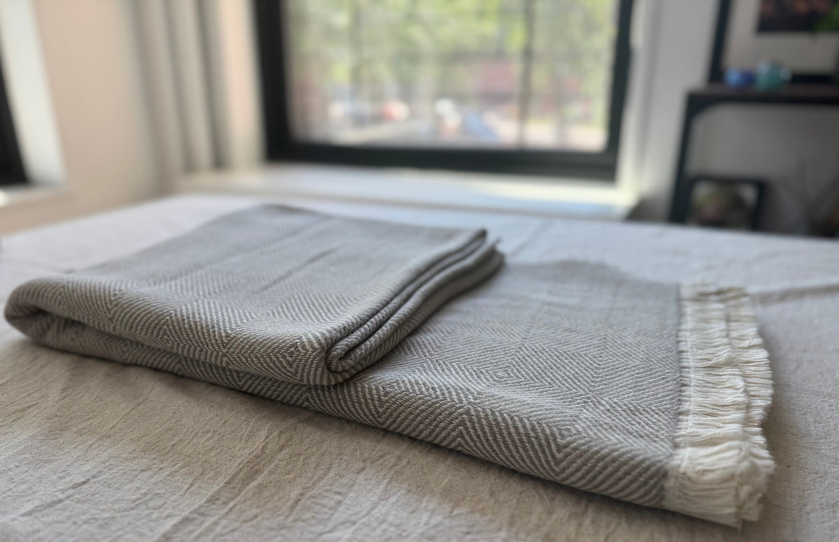 Arda Throw Blanket